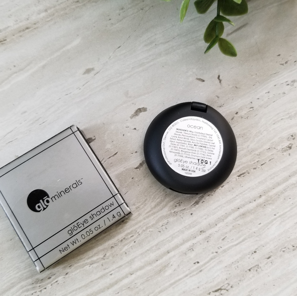 Glo Minerals eye shadow new